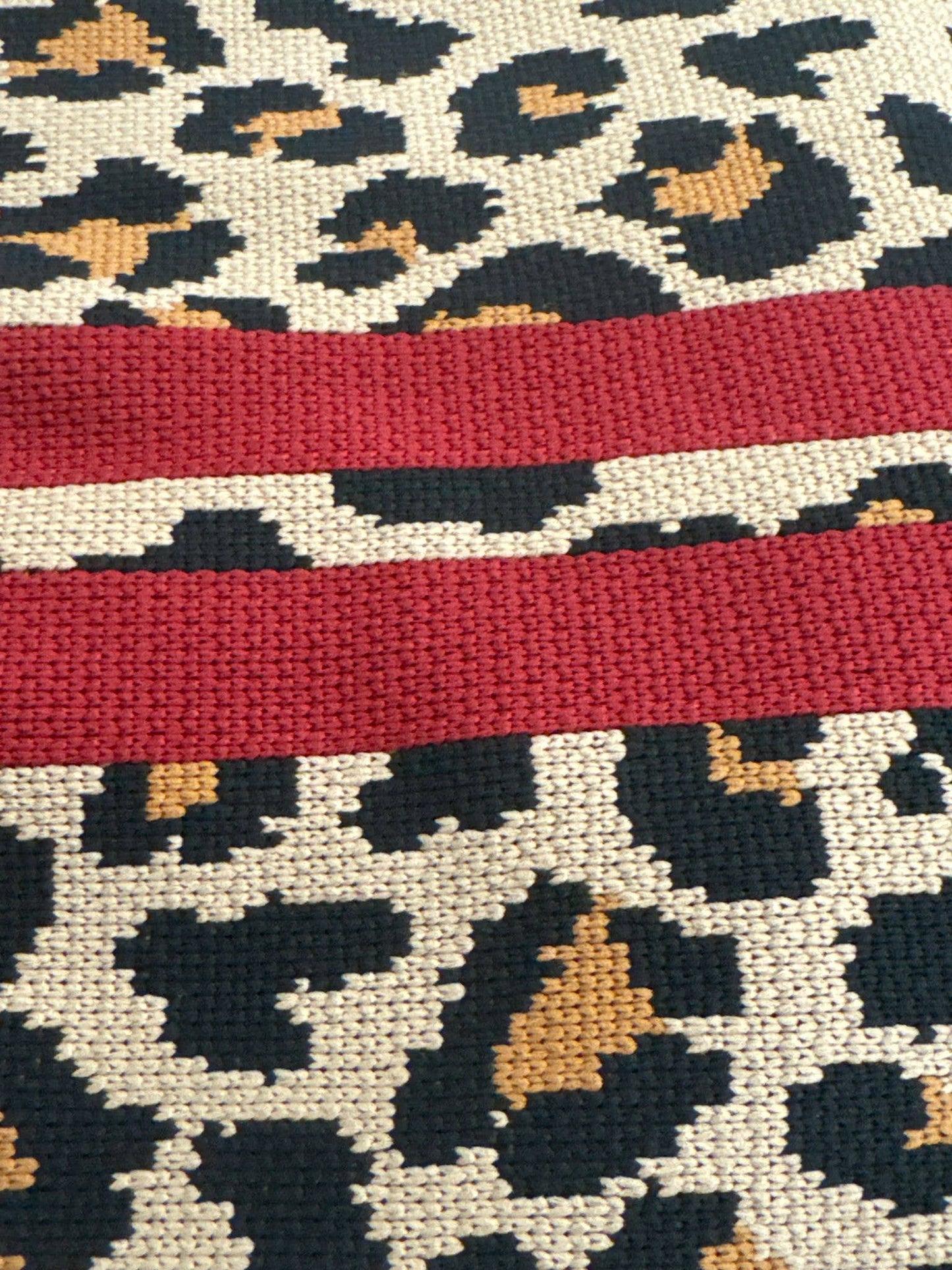 Scarlet Stripe Leopard - Knitted bag