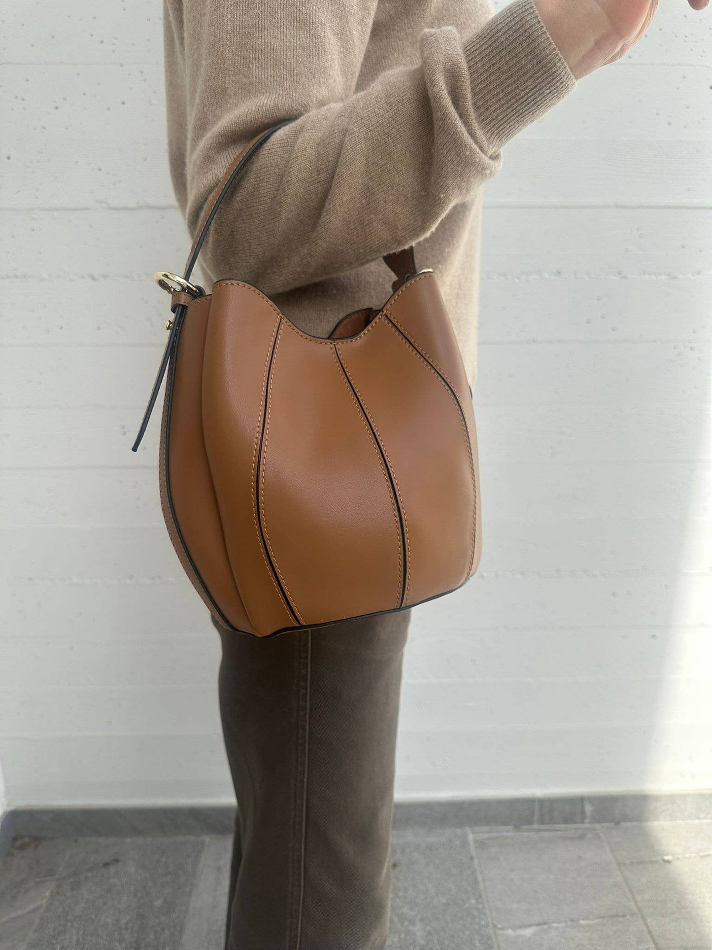 TULIPANO bag - Genuine smooth leather